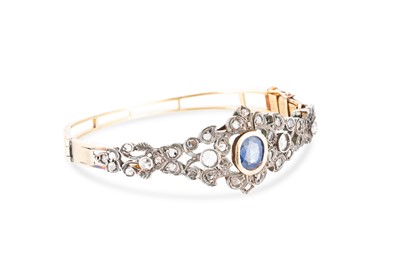 Lot 223 - A VINTAGE SAPPHIRE AND ROSE CUT DIAMOND SET...