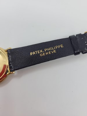 Lot 231 - A GENT'S VINTAGE PATEK PHILIPPE WRISTWATCH, in...