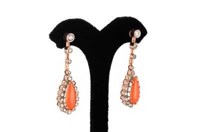 Lot 143 - A PAIR OF DIAMOND AND CORAL DROP CLUSTER...