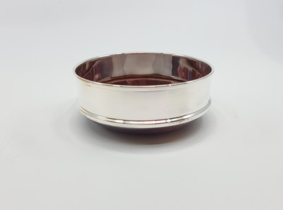 Lot 531 - A PAIR OF EDWARDIAN SILVER GILT SALTS,...