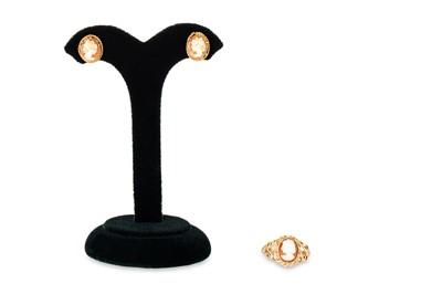 Lot 168 - A 9CT GOLD VINTAGE CAMEO DRESS RING,  together...