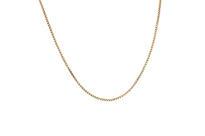 Lot 130 - AN 18CT YELLOW GOLD BOX LINK CHAIN, 24" length,...