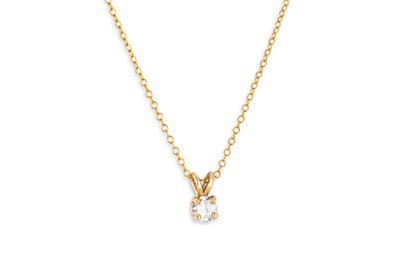 Lot 365 - A DIAMOND SOLITAIRE PENDANT, the brilliant cut...