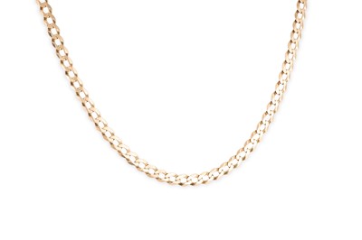 Lot 361 - A 9CT YELLOW GOLD CURB LINK NECKCHAIN, 10.27 g.