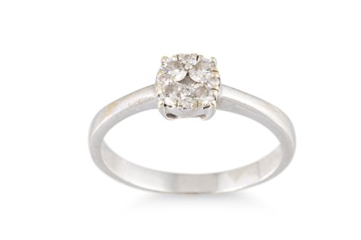 Lot 53 - A DIAMOND CLUSTER RING, mounted in 18ct white...