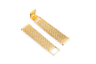 Lot 389 - AN 18CT GOLD MESH LINK WATCH STRAP, 41.7 g.