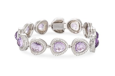 Lot 352 - A MODERN SILVER, AMETHYST AND CUBIC ZIRCONIA...