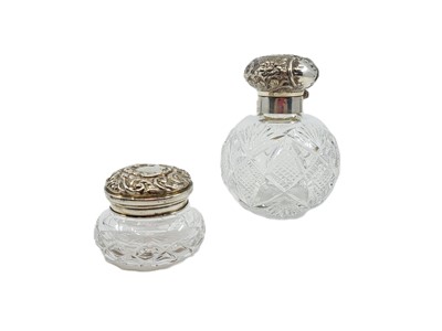 Lot 357 - AN ANTIQUE SILVER MOUNTED CUT CRYSTAL TOILET...