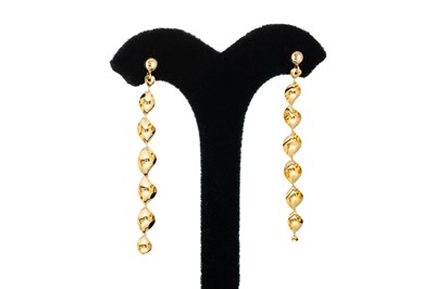 Lot 375 - A PAIR OF 18CT GOLD IRISH DESIGN EARRINGS, of...