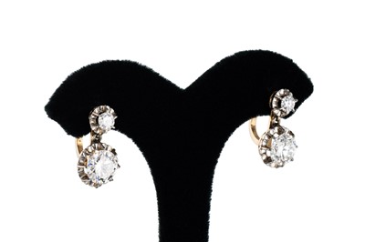 Lot 301 - A PAIR OF 1940s DIAMOND DROP EARRINGS, the old...