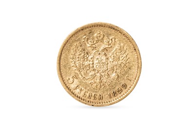 Lot 367 - AN 1899 RUSSIAN FIVE ROUBLE GOLD COIN, VF, 4.4...