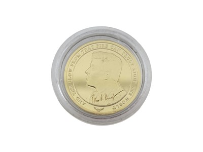 Lot 371 - TESTING AS CT**  1963 JFK 9CT GOLD...