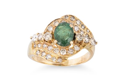 Lot 71 - AN EMERALD AND DIAMOND CLUSTER RING, the...
