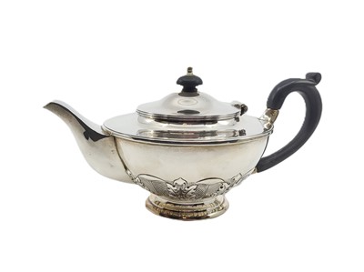Lot 458 - A MID-1930'S LONDON SILVER (.925) TEA POT,...