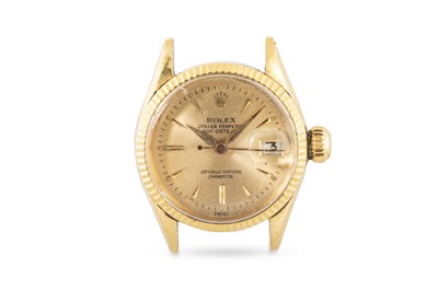 Lot 460 - A LADY'S ROLEX DATEJUST GOLD WATCH HEAD, no...