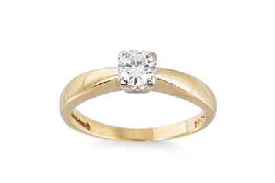 Lot 96 - A DIAMOND SOLITAIRE RING, the brilliant cut...