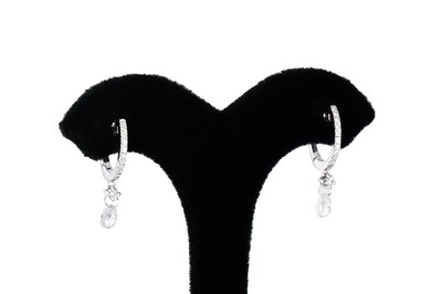 Lot 162 - A PAIR OF DIAMOND SET DROP EARRINGS,...