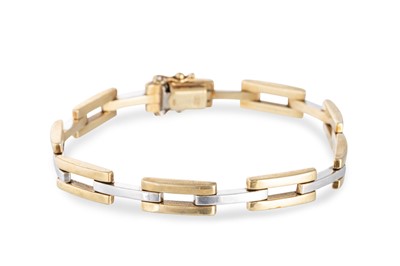 Lot 4 - A 9CT TWO-TONE GOLD BRACELET, openwork...
