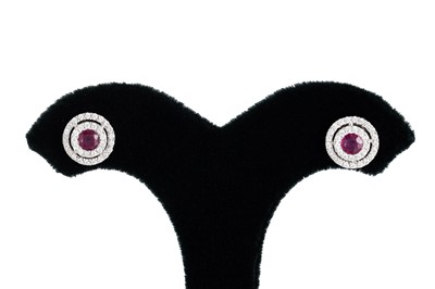Lot 16 - A PAIR OF DIAMOND AND RUBY TARGET EARRINGS,...