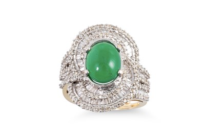 Lot 86 - A DIAMOND AND STONESET CLUSTER RING, to...