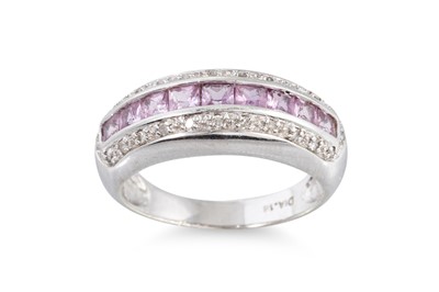 Lot 111 - A DIAMOND AND PINK SAPPHIRE CLUSTER RING, the...