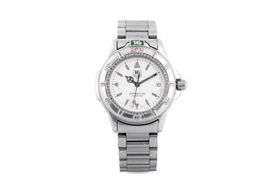 Lot 429 - A LADY'S TAG HEUER PROFESSIONAL WRIST WATCH,...