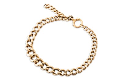 Lot 129 - AN ANTIQUE GOLD GRADUATED CURB LINK BRACELET,...