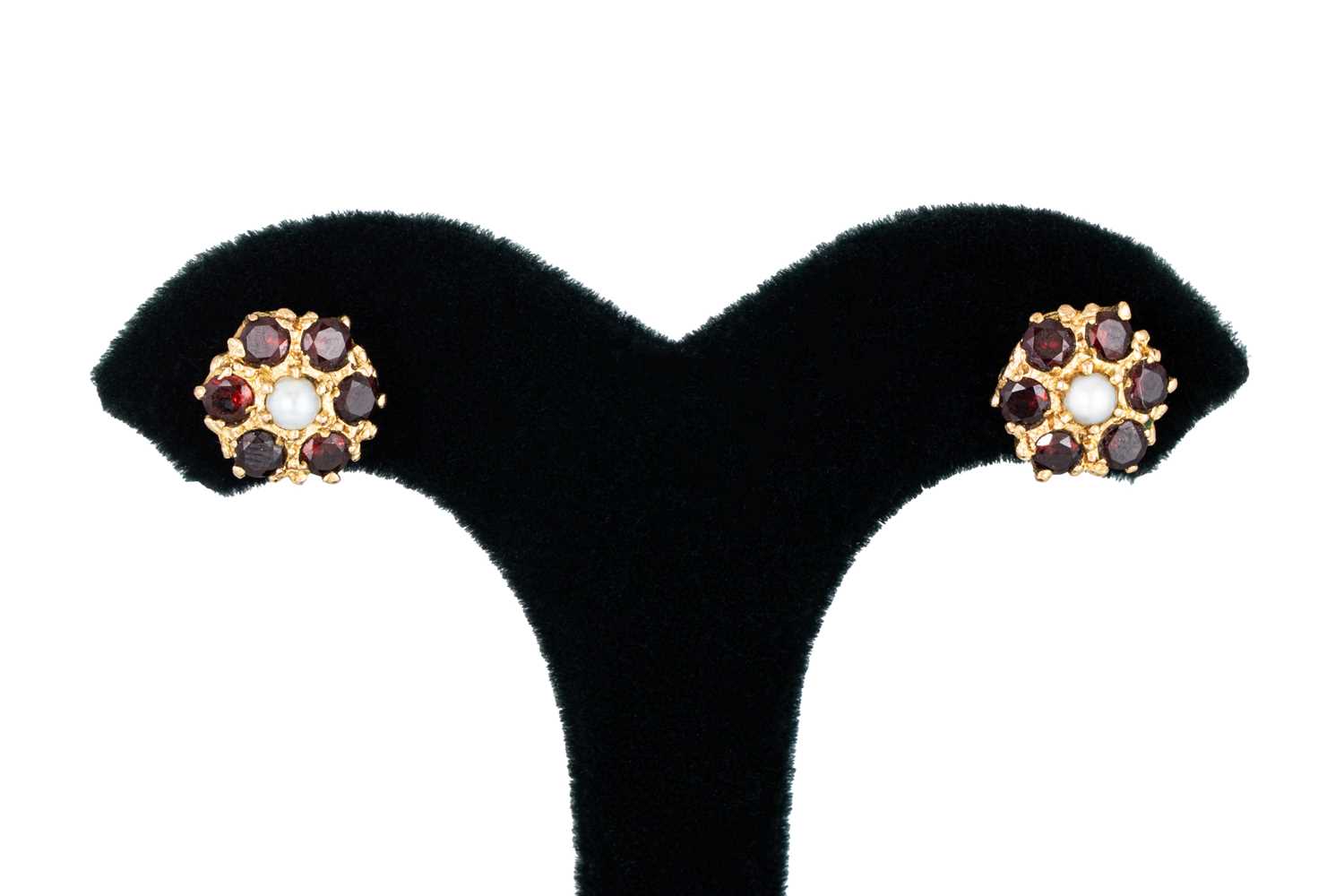 Lot 20 - A PAIR OF GARNET AND SEED PEARL CLUSTER...
