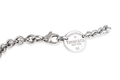Lot 109 - A SILVER NECKLACE, return to Tiffany tag, 15.5"...