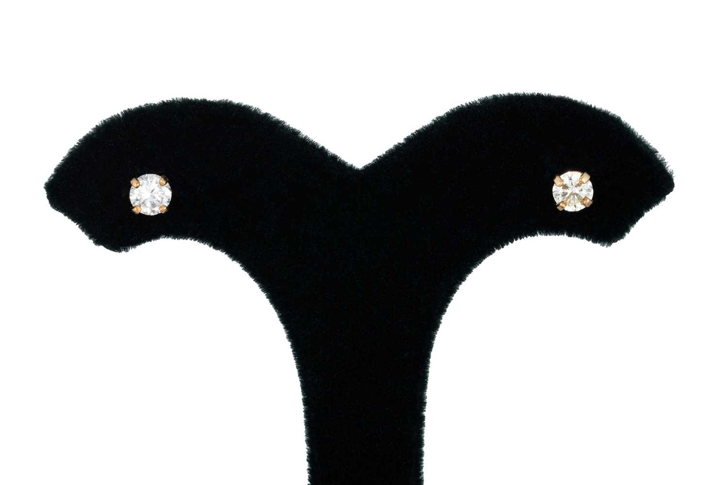 Lot 111 - A PAIR DIAMOND STUD EARRINGS, the round...
