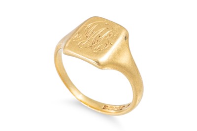 Lot 161 - AN 18CT YELLOW GOLD SIGNET STYLE RING,...