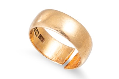 Lot 175 - A COLLECTION OF GOLD RINGS FOR RECYCLING, 3 x...