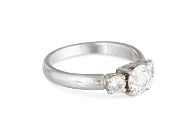 Lot 53 - A THREE STONE DIAMOND RING, mounted in...