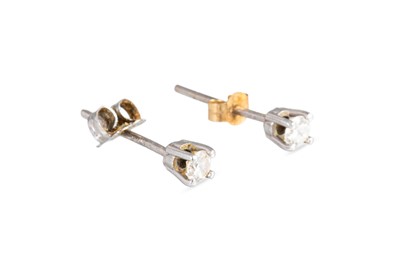 Lot 55 - A PAIR OF DIAMOND STUD EARRINGS, mounted in...