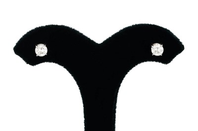 Lot 56 - A PAIR OF DIAMOND STUD EARRINGS, the brilliant...