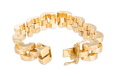 Lot 115 - A VINTAGE 18CT GOLD BRICK LINK BRACELET,...