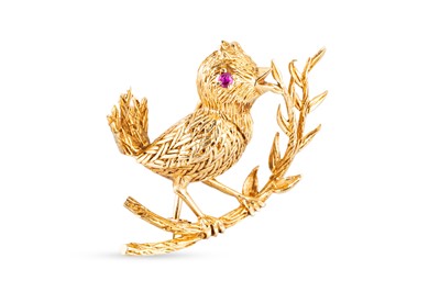 Lot 243 - A VINTAGE "BOUCHERON NOVELTY BROOCH" in the...