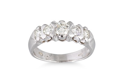 Lot 123 - A VINTAGE FIVE STONE DIAMOND RING, the...