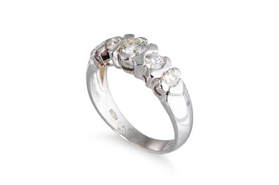 Lot 123 - A VINTAGE FIVE STONE DIAMOND RING, the...