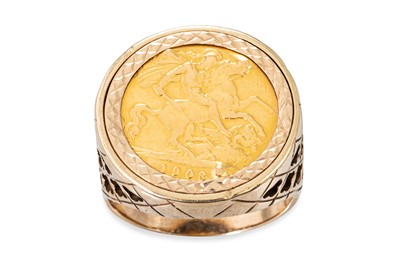 Lot 441 - A 1908 GOLD ½ SOVEREIGN SIGNET RING, size P,...
