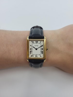 Lot 351 - AN EBERHARD & CO TANK STYLE WRIST WATCH, Roman...