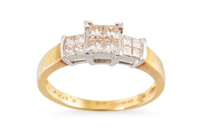 Lot 46 - A DIAMOND CLUSTER RING, set with princess cut...