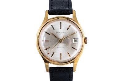 Lot 477 - AN INGERSOLL GENT'S WRIST WATCH, baton markers,...