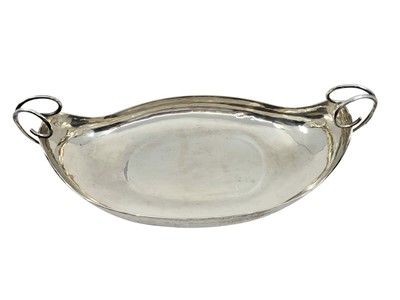 Lot 542 - A LARGE TWIN HANDLED MEXICAN STERLING SILVER (....