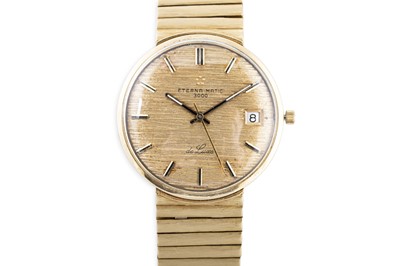 Lot 199 - A SUITE OF GENTLEMAN'S 18CT YELLOW GOLD ITEMS,...