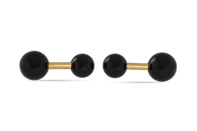 Lot 78 - A PAIR OF ONYX CUFFLINKS, in 14ct gold