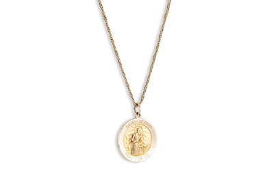 Lot 158 - A 14CT YELLOW GOLD ROPE LINK NECKCHAIN, with...