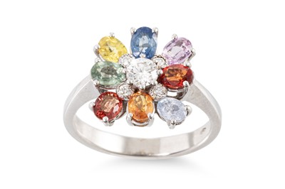 Lot 327 - A PARTI-COLOURED SAPPHIRE AND DIAMOND CLUSTER...