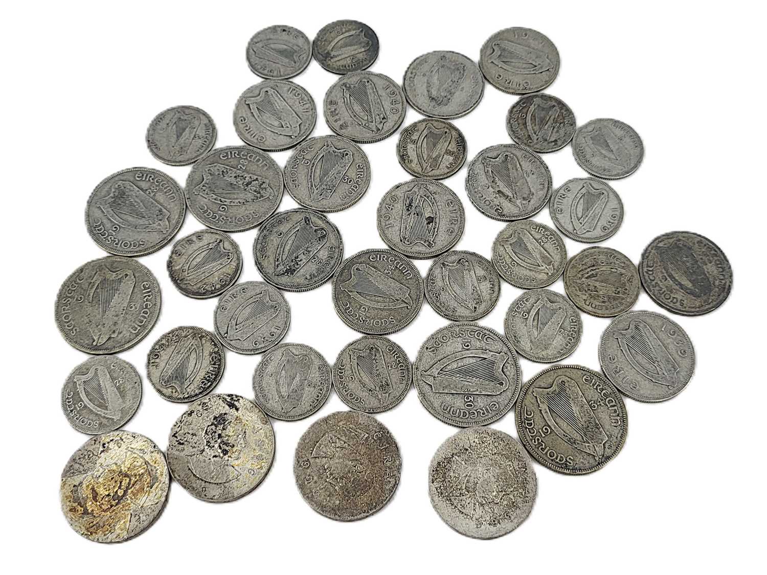 Lot 508 - A COLLECTION OF 31 X 1928 - 1942 75% WORN...