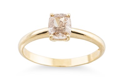 Lot 224 - A FANCY COLOURED DIAMOND RING, the rectangular...